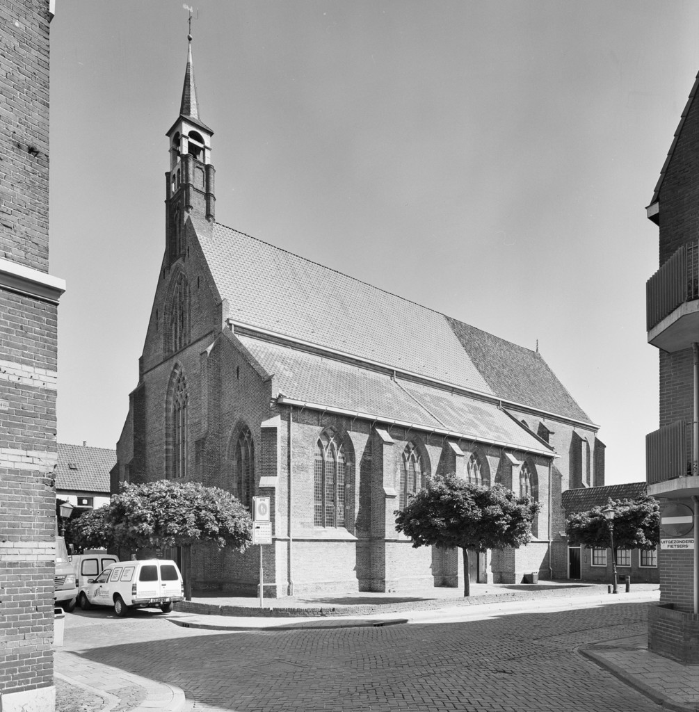 Steenwijk. Kleine of Lieve Vrouwekerk