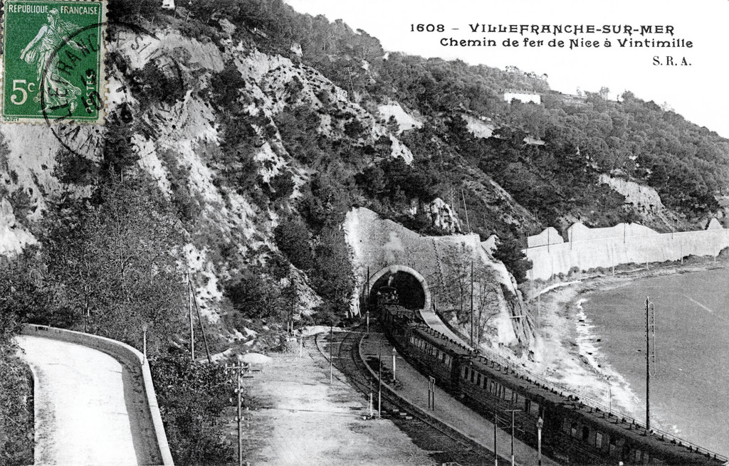 Villefranche-sur-Mer. Chemin de fer de Nice à Vintimille