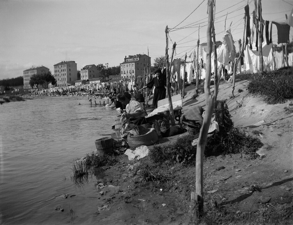 Antiguos lavaderos en la vega del río Manzanares