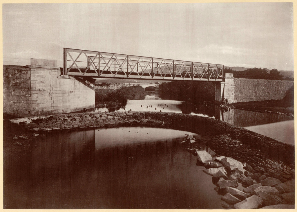 Ponte Rio Âncora