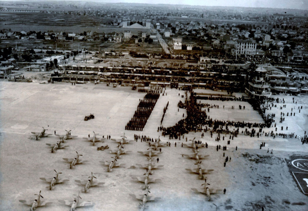 Normandie Niemen à l'aérodrome du Bourget