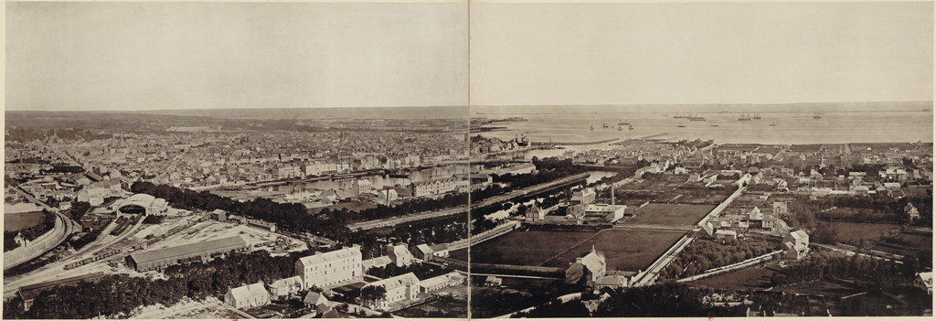 Cherbourg. Panorama de la Ville et de la Rade
