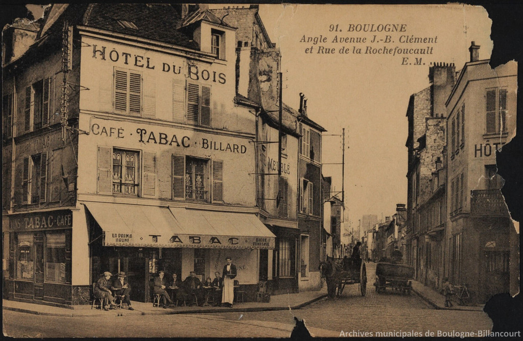 Angle Avenue Jean-Baptiste Clément et Rue de la Larochefoucault