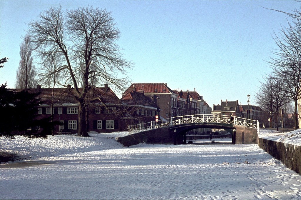 Nieuwsteegbrug in de winter