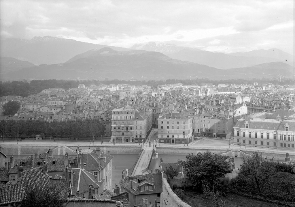 Ste Marie d'en Haut, vue panoramique sur Grenoble