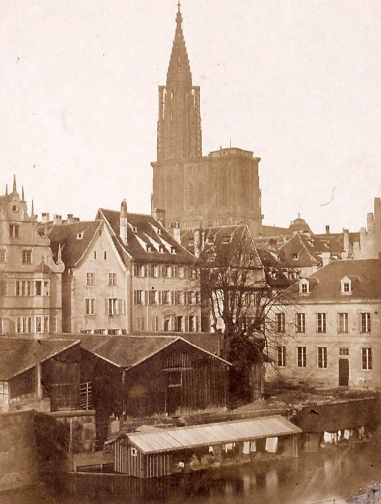 Cathédrale de Strasbourg. Vue prise des quais