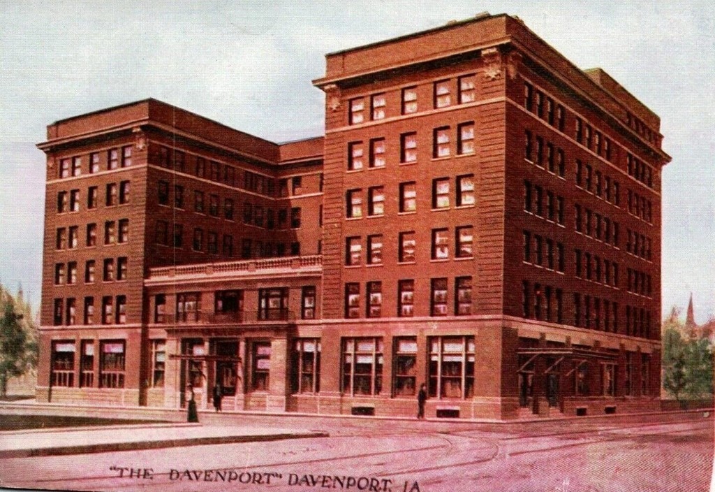 Davenport. Davenport Hotel