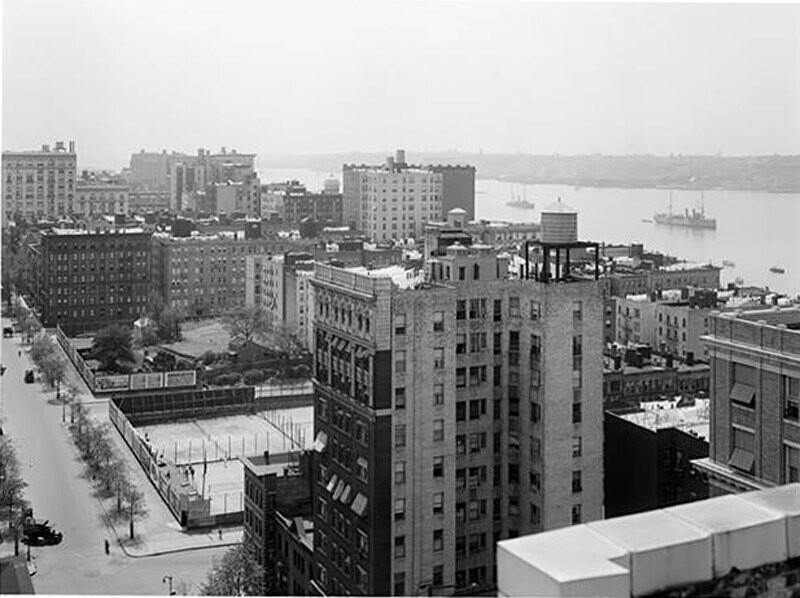 S.E. corner of 98th Street and West End Avenue. View of Hudson River, from roof of apartment house.