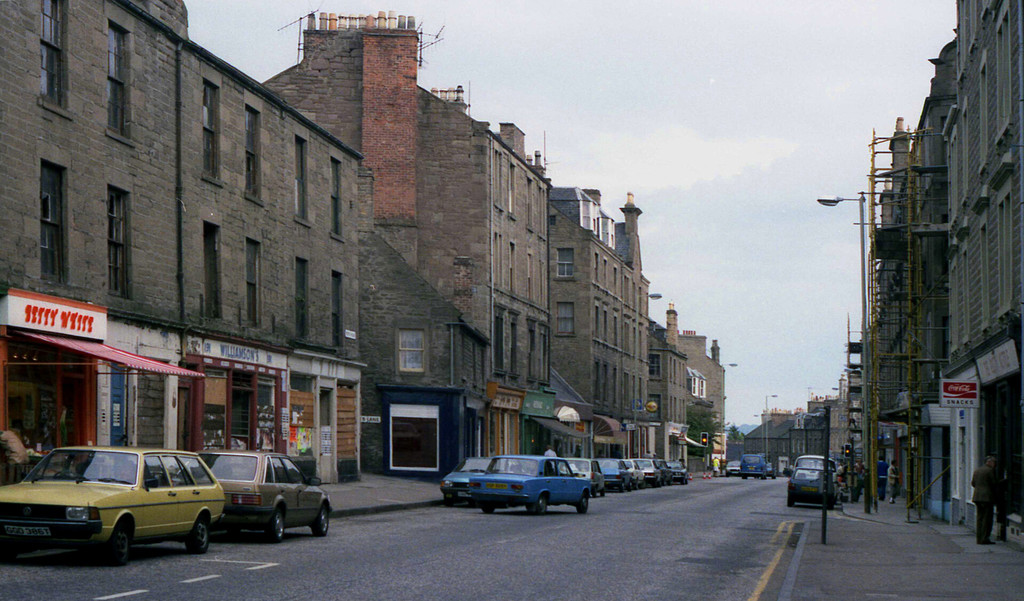 Dundee. Perth Road near the Sinderins