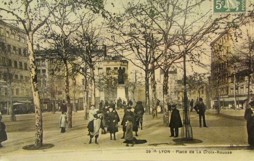Lyon - Place de la Croix-Rousse