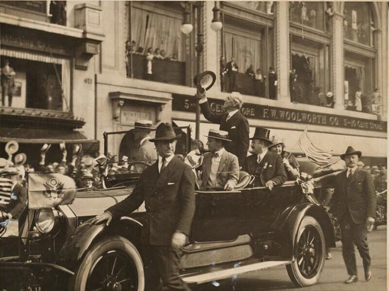 President Woodrow Wilson, Mayor John F. Hylan and Mrs. Wilson in a parade