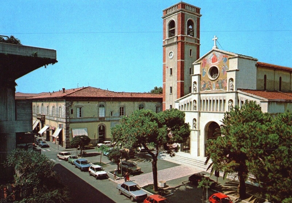 Viareggio. Chiesa di San Paolino