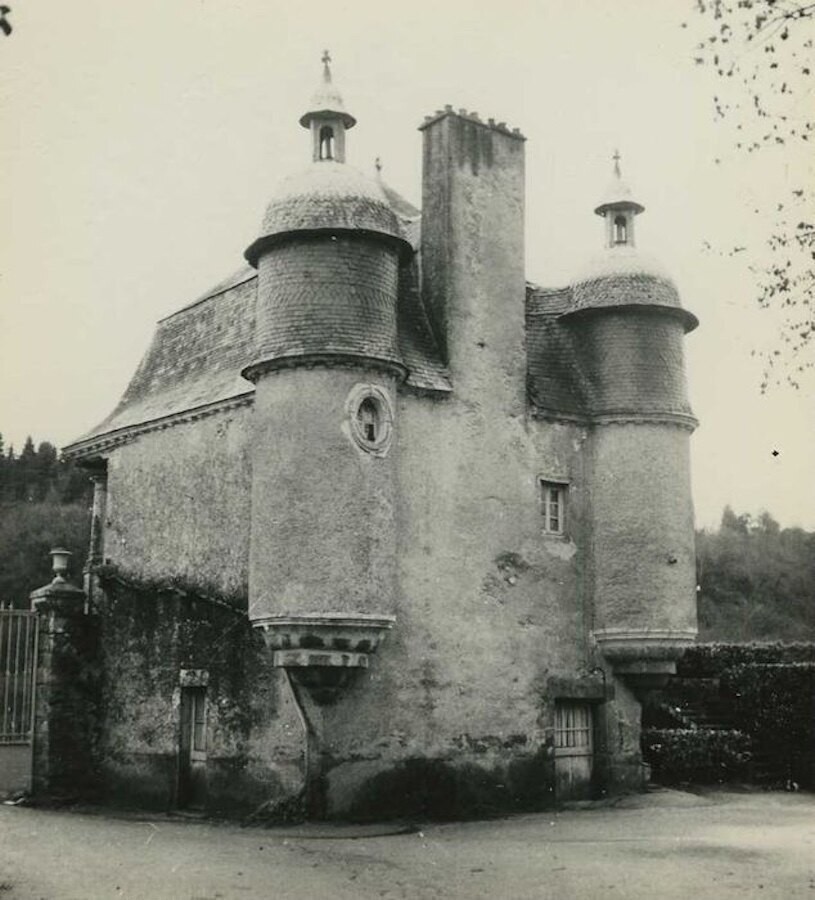 Hennebont's Abbaye de la Joie (gate)