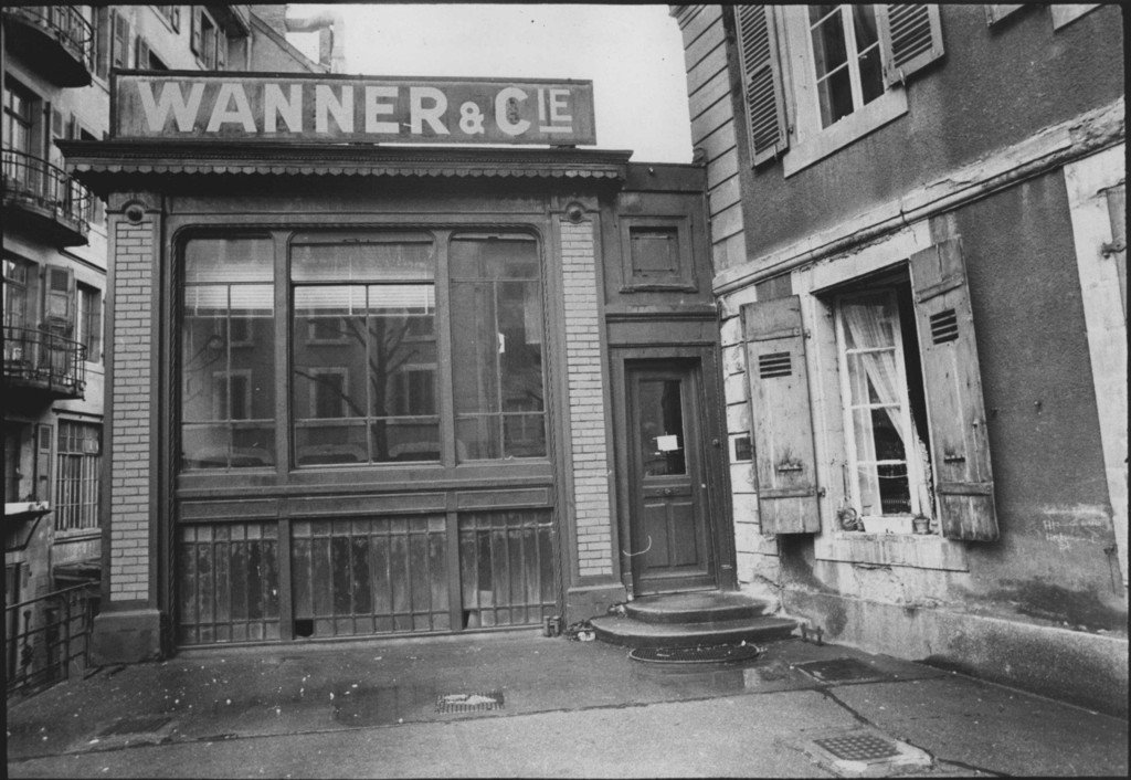 Rue du Vieux Market: Wanner und CIE Locksmith