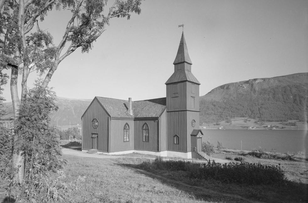 Tromsøysundet kirke (Landskirka) i Tromsø