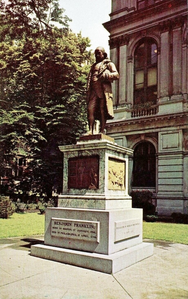 Benjamin Franklin Statue & City Hall