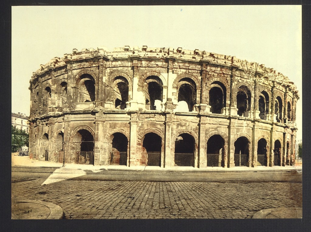 The arena, exterior. Nîmes
