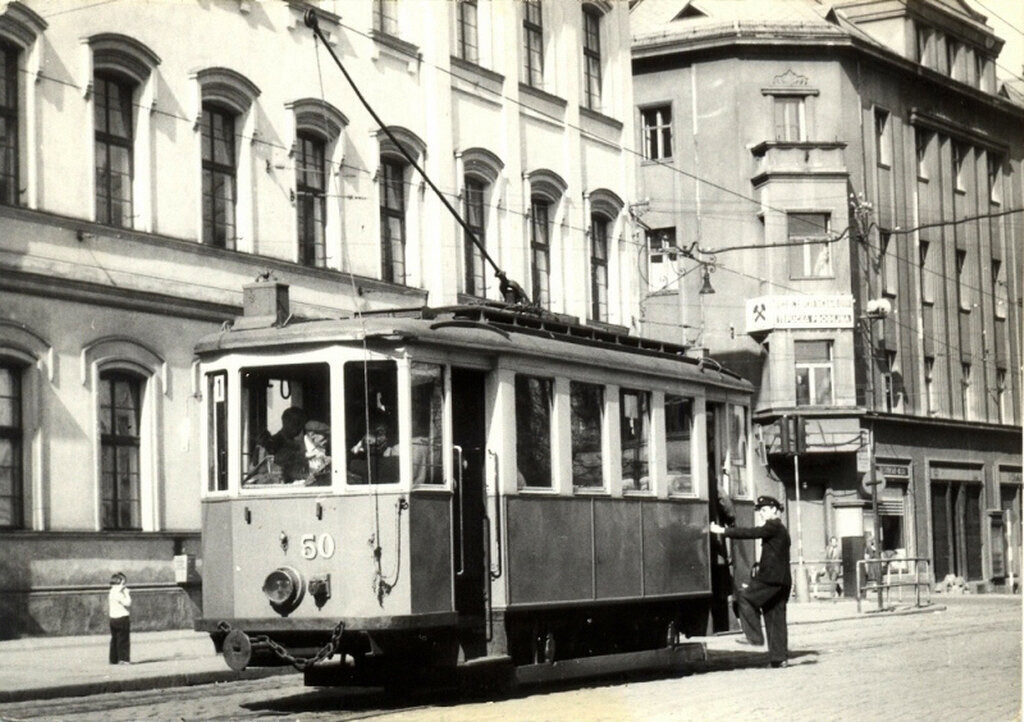 Vůz tramvaje č. 50