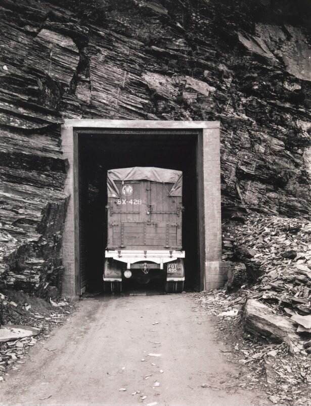 Lorry entering National Library of Wales tunnel