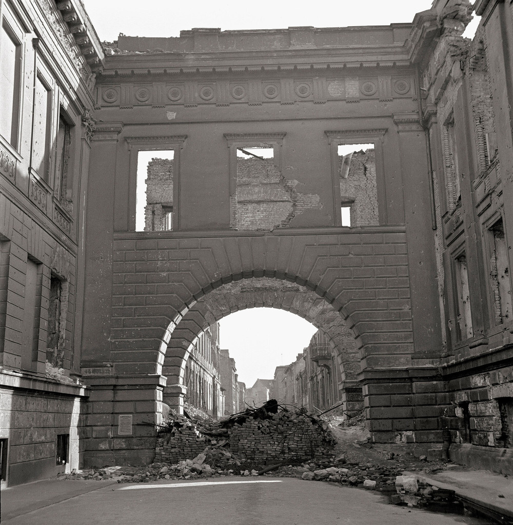 The bombed the Kronprinzen-Palais and the Prinzessinen-Palais