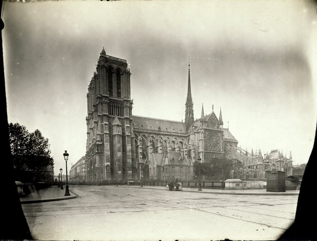 Notre Dame (Notre Dame de Paris French. Notre Dame de Paris)
