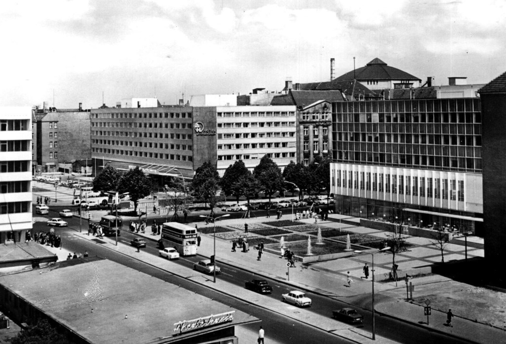 Behrenstraße, Friedrichstraße, Unter den Linden