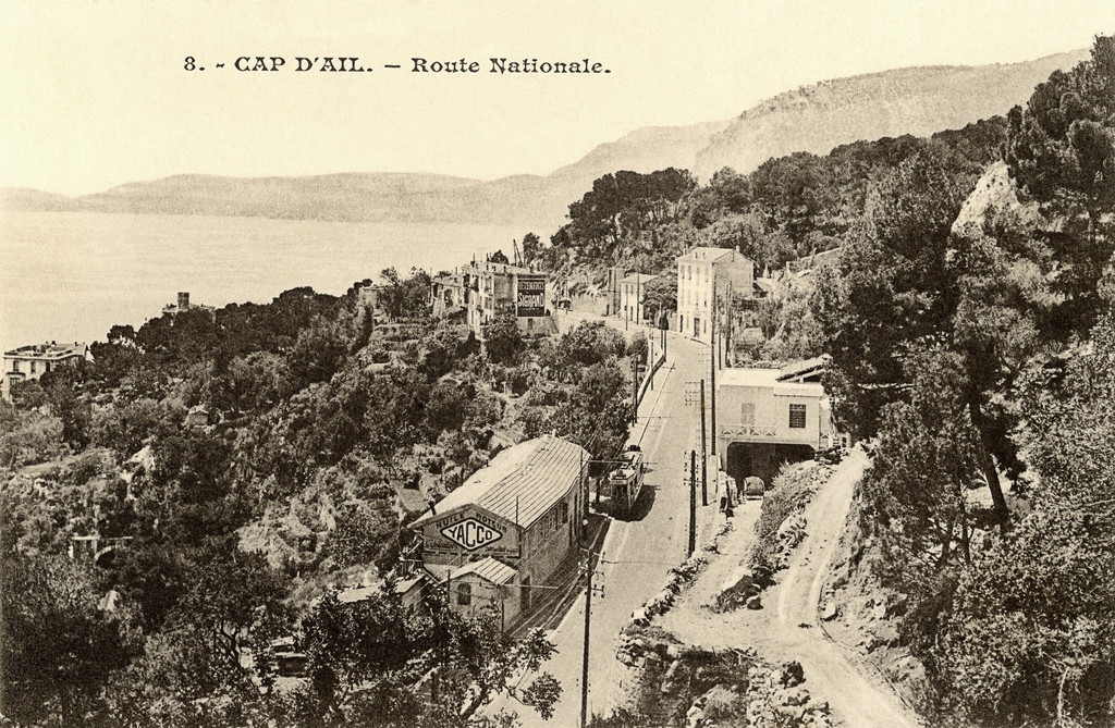 Cap d'Ail. Route Nationale
