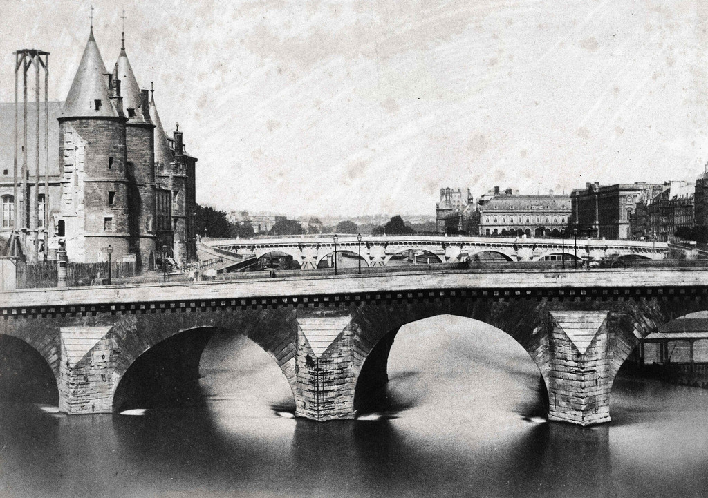 Vue Prise du Pont Notre-Dame