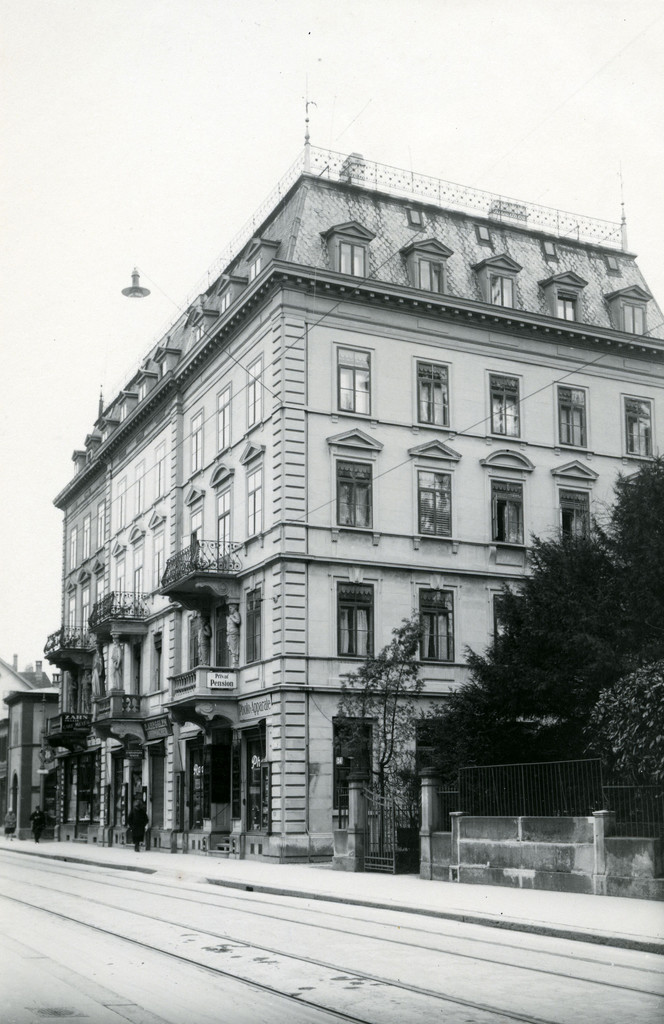 Seefeldstraße, 26-30