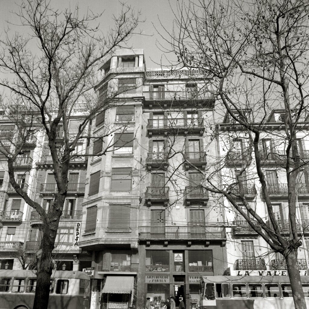 San Sebastián. Edificio de viviendas en Alameda del Boulevard