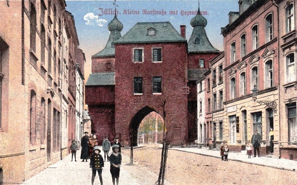 Jülich. Kleine Rurstraße mit Hexenturm