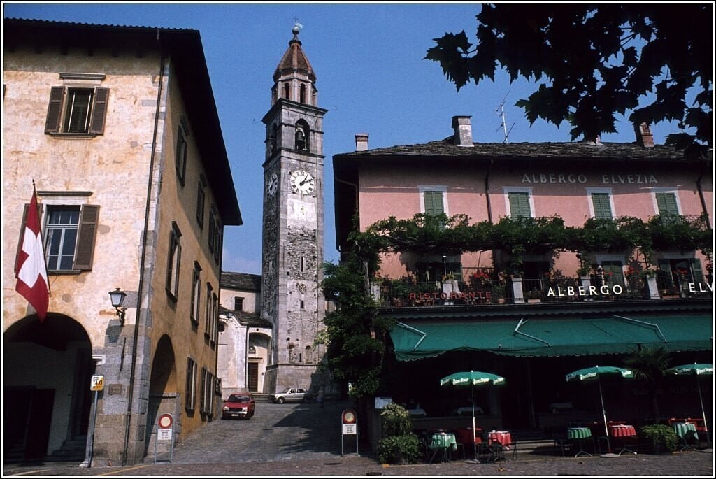 Ascona. Der Turm von San Pietro