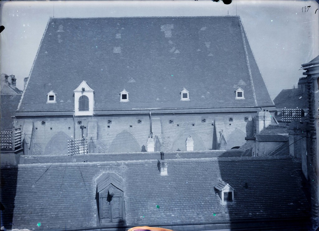 Stift zur Heiligen Dorothea, Blick auf die Dächer des Kirchenschiffs