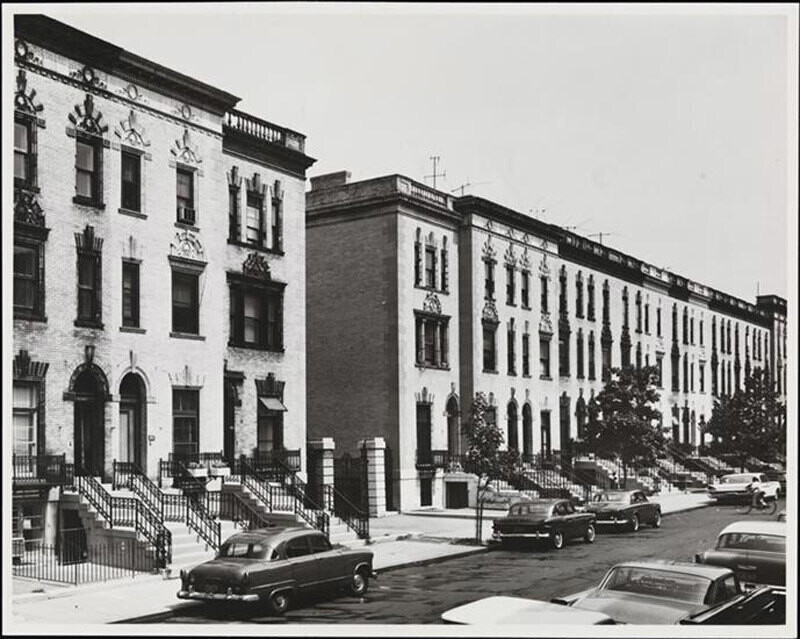 North side of unidentified block of West 138th Street