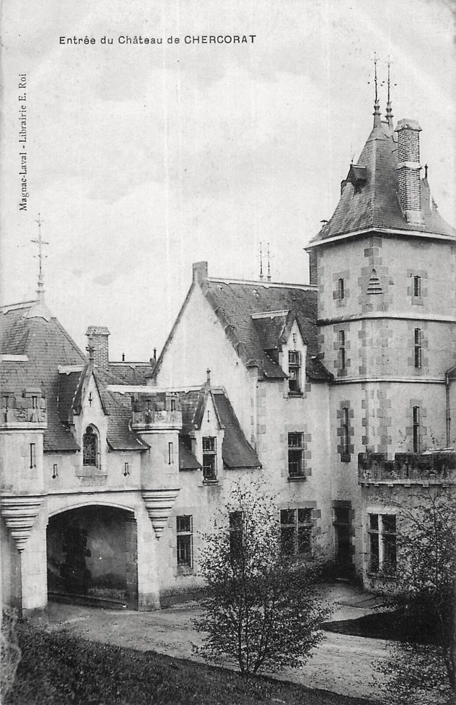 Entrée du Château de Chercorat