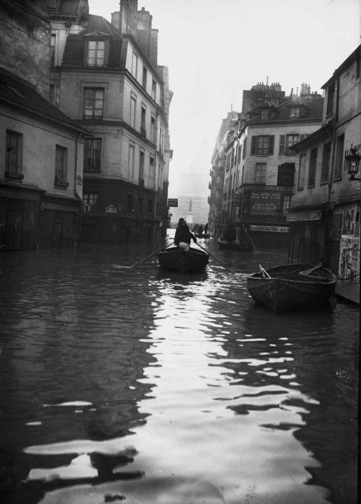 Rue du Haut-Pavé, circulation en barques