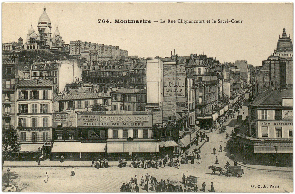La rue Clignancourt et le Sacré Coeur