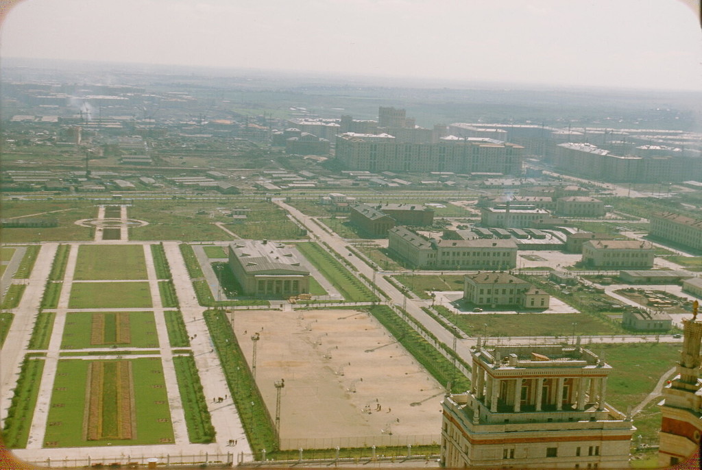 Панорама со здания МГУ