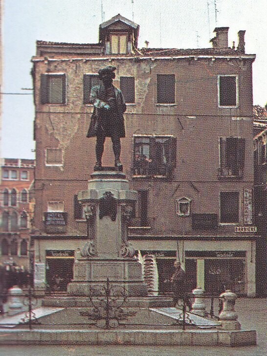 Monumento Storico a Carlo Goldoni