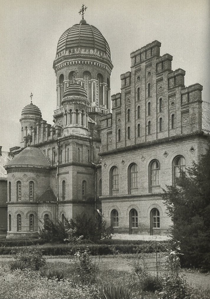 Резиденція столичних столиків Буковінського. Семінарська церква