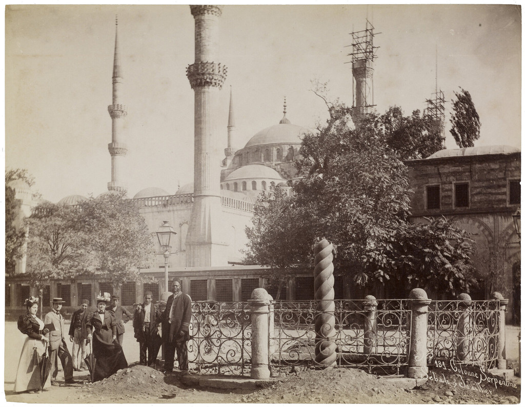 Konstantinopolis. Yılanlı Sütun