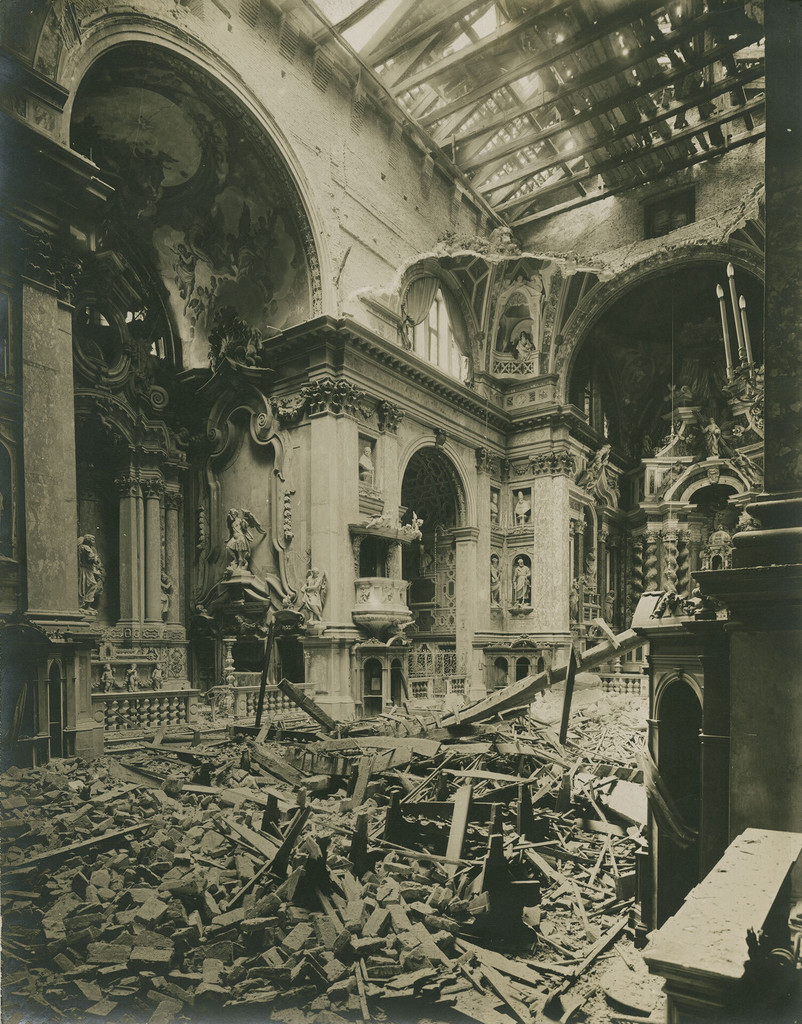 I bombardamenti di Venezia, chiesa di Santa Maria degli Scalzi