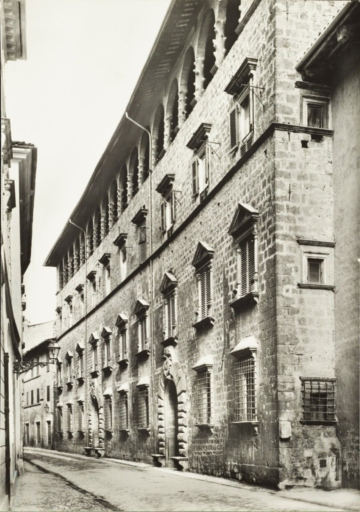Ascoli Piceno, Palazzo Malaspina