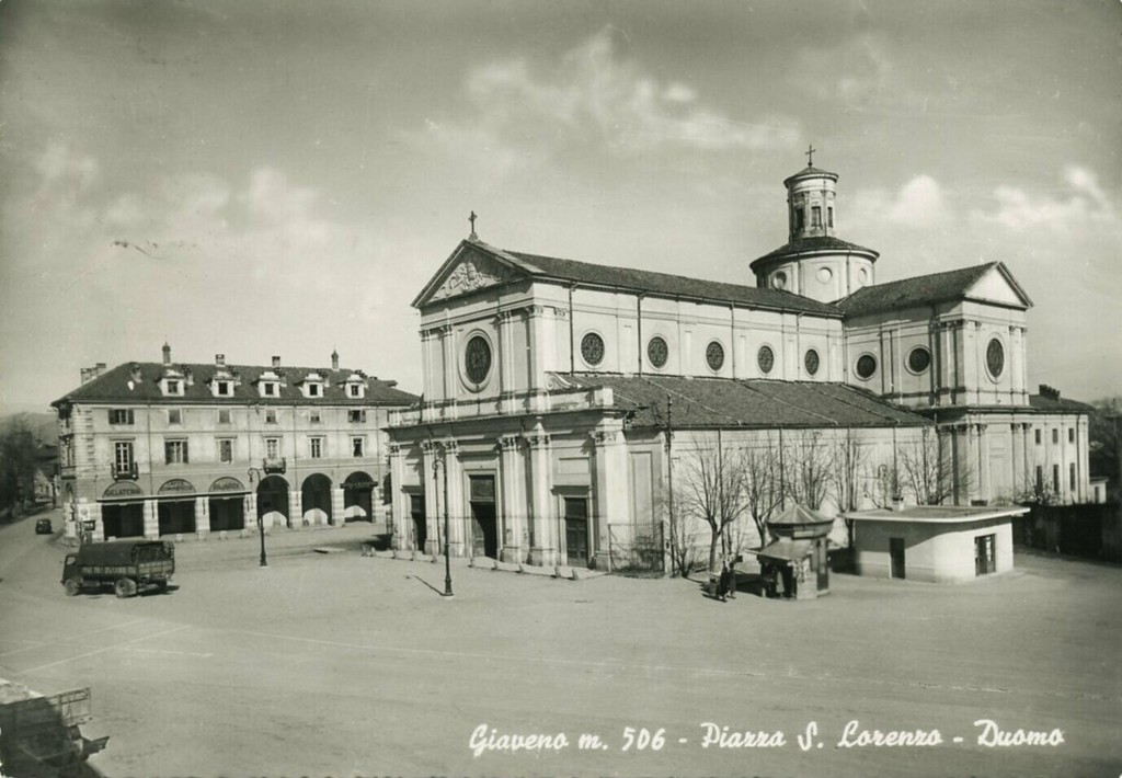 Giavena, Piazza San Lorenzo