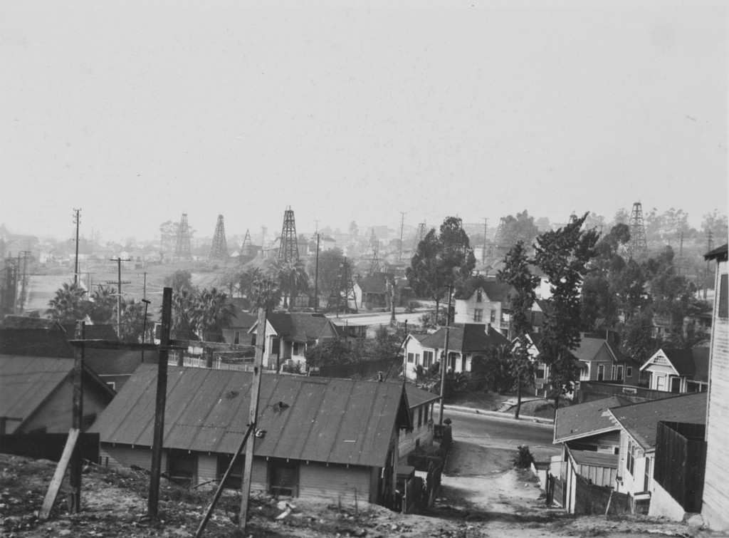 View from Bunker Hill Avenue toward northwest oldest oil derricks, Mexican neighborhood