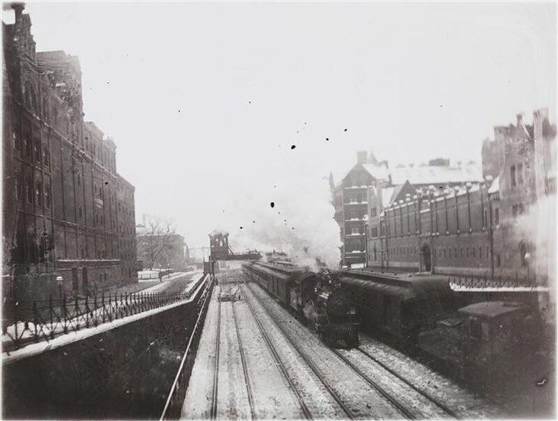 Railroad at Park Avenue and 51st Street with F&M Schaefer Brewing Company on the right