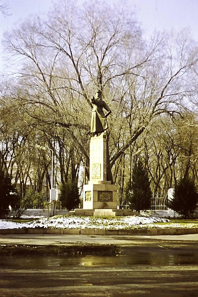 Памятник И.В.Панфилову