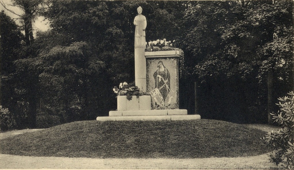 Het Koningin Emma-Monument te Baarn