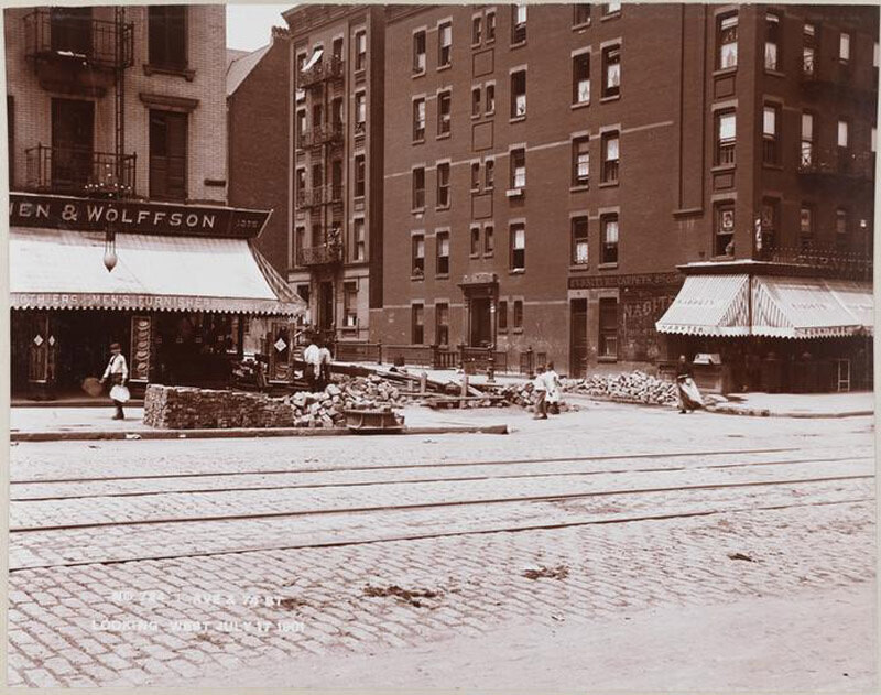 1 Ave & 74 St Looking West 1901