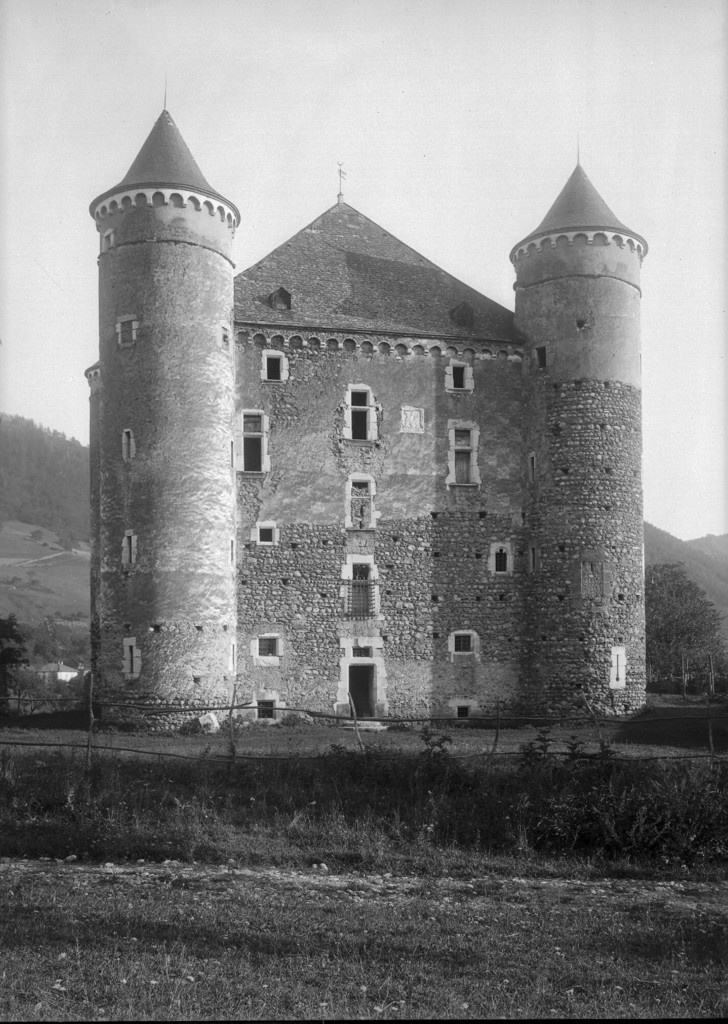 Jarrie : château de Bon Repos. Façade